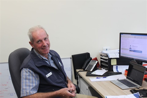 Media Release - 2025.02.28 - Celebrating 40 years of Service – Kevin retires from Mansfield Shire Council - Image 1.jpg