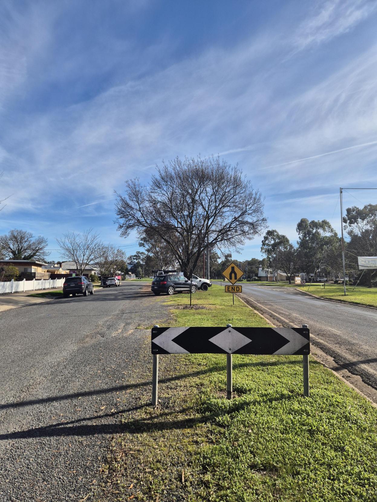 High Street Service Road