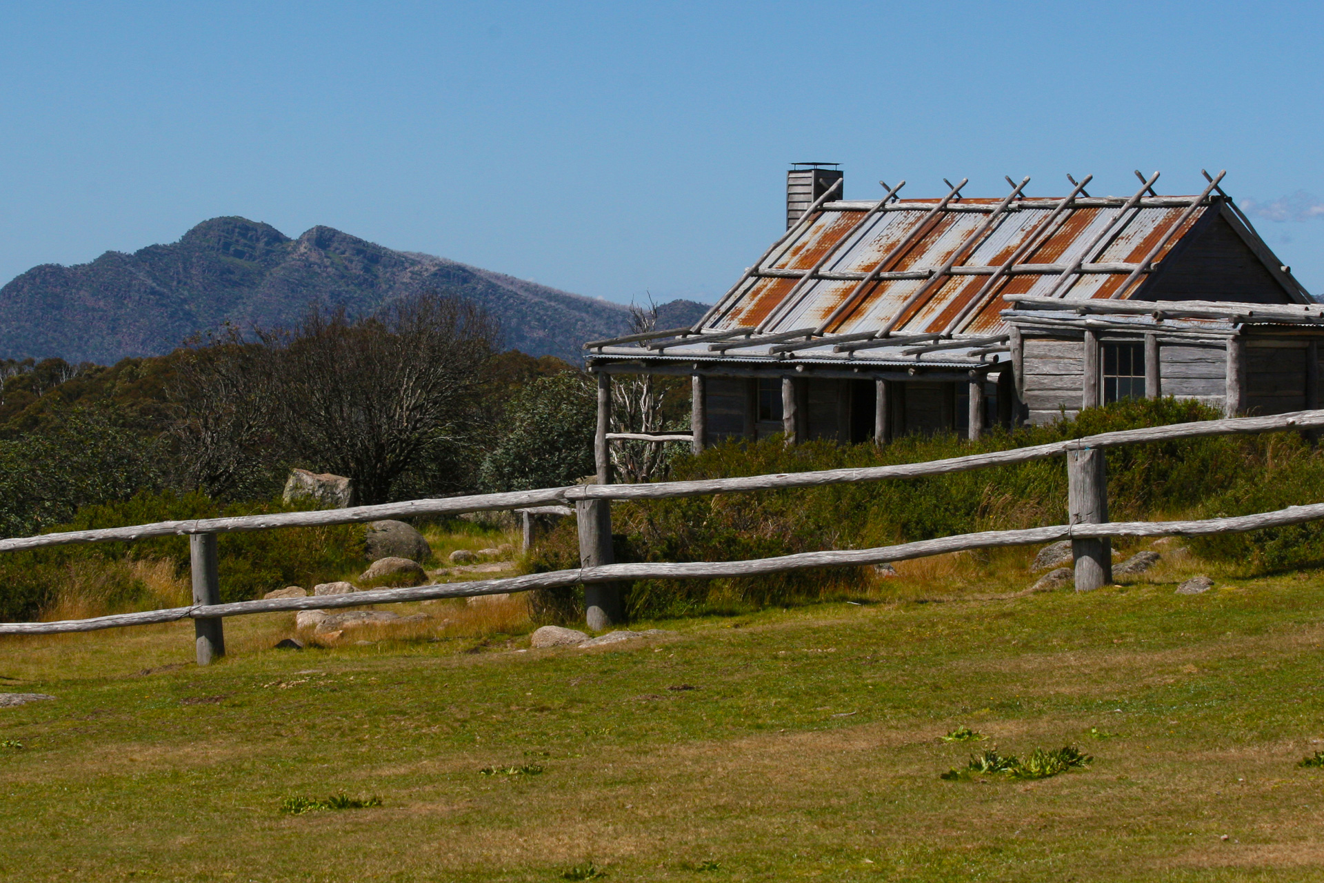 Craigs Hut Mt Stirling